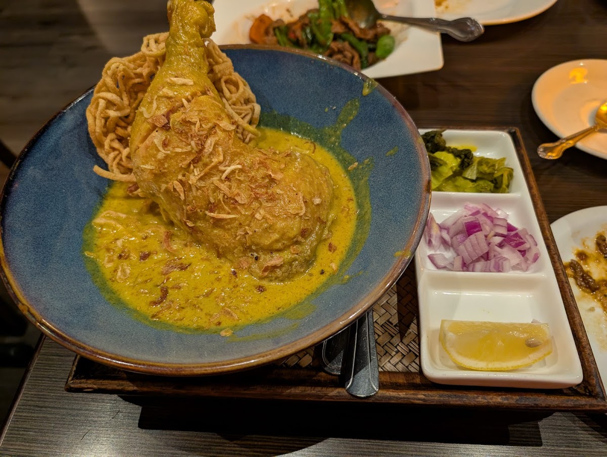 Coconut Bay Thai Restaurant-4