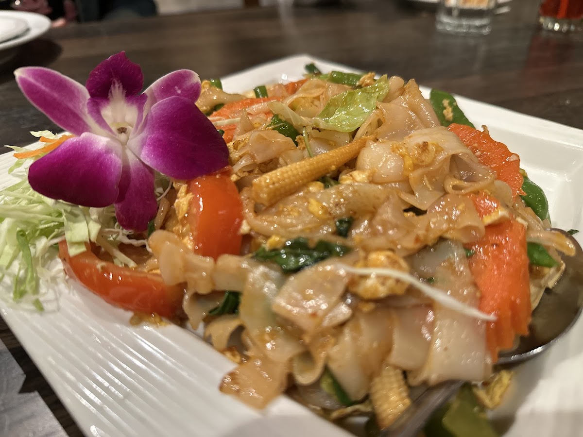 Coconut Bay Thai Restaurant-8